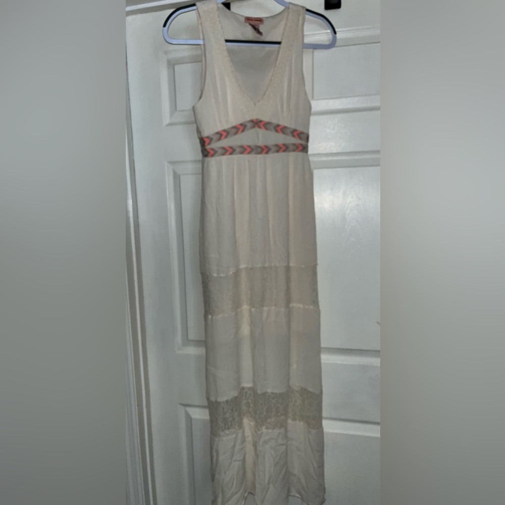 Flying tomato dress